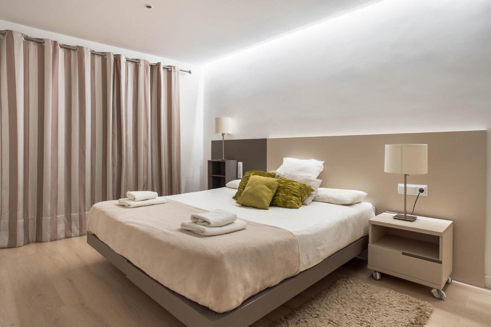 Luxury Sea View Apartment In Puerto De Alcudia Exteriör bild