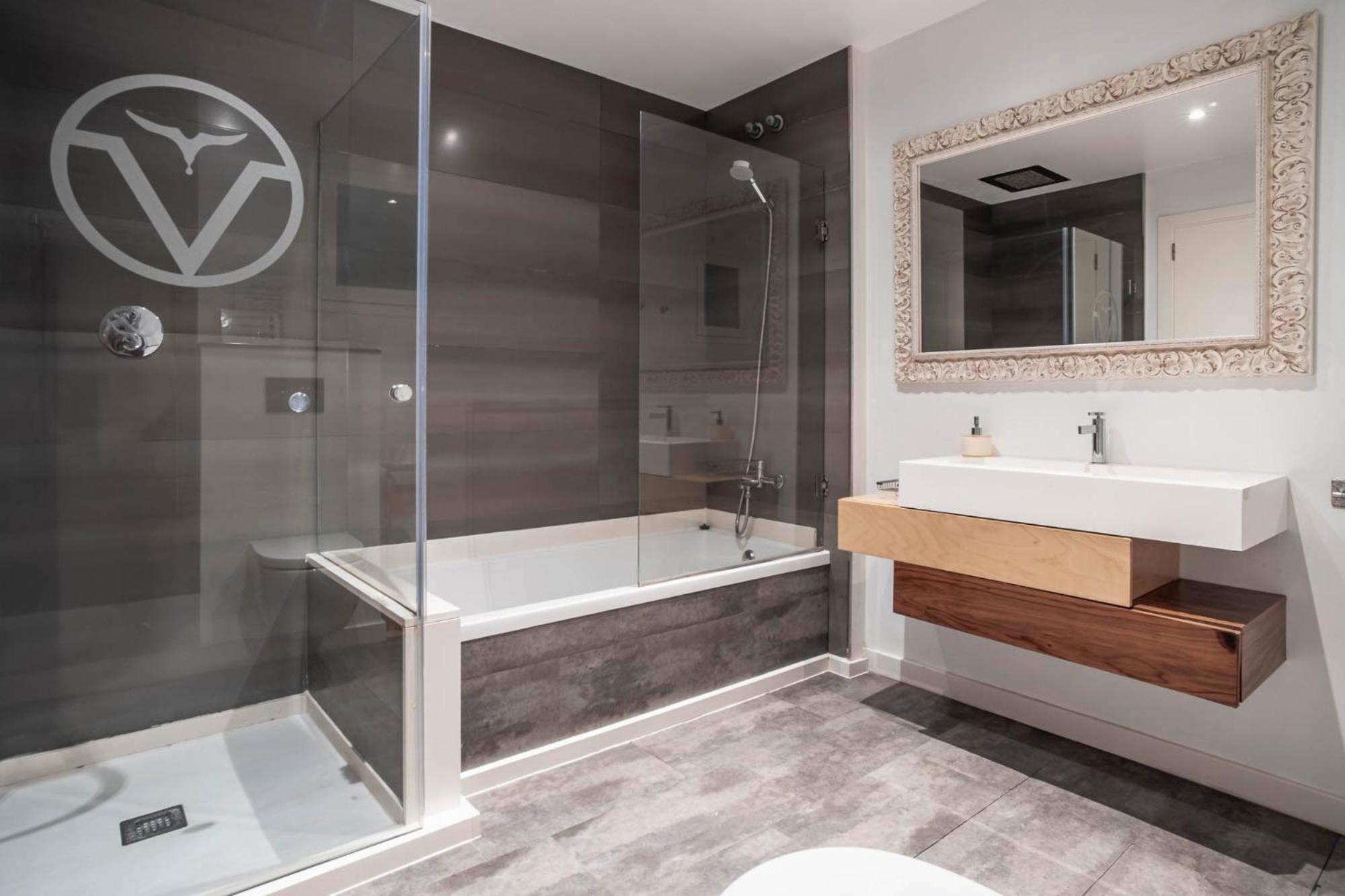 Luxury Sea View Apartment In Puerto De Alcudia Exteriör bild