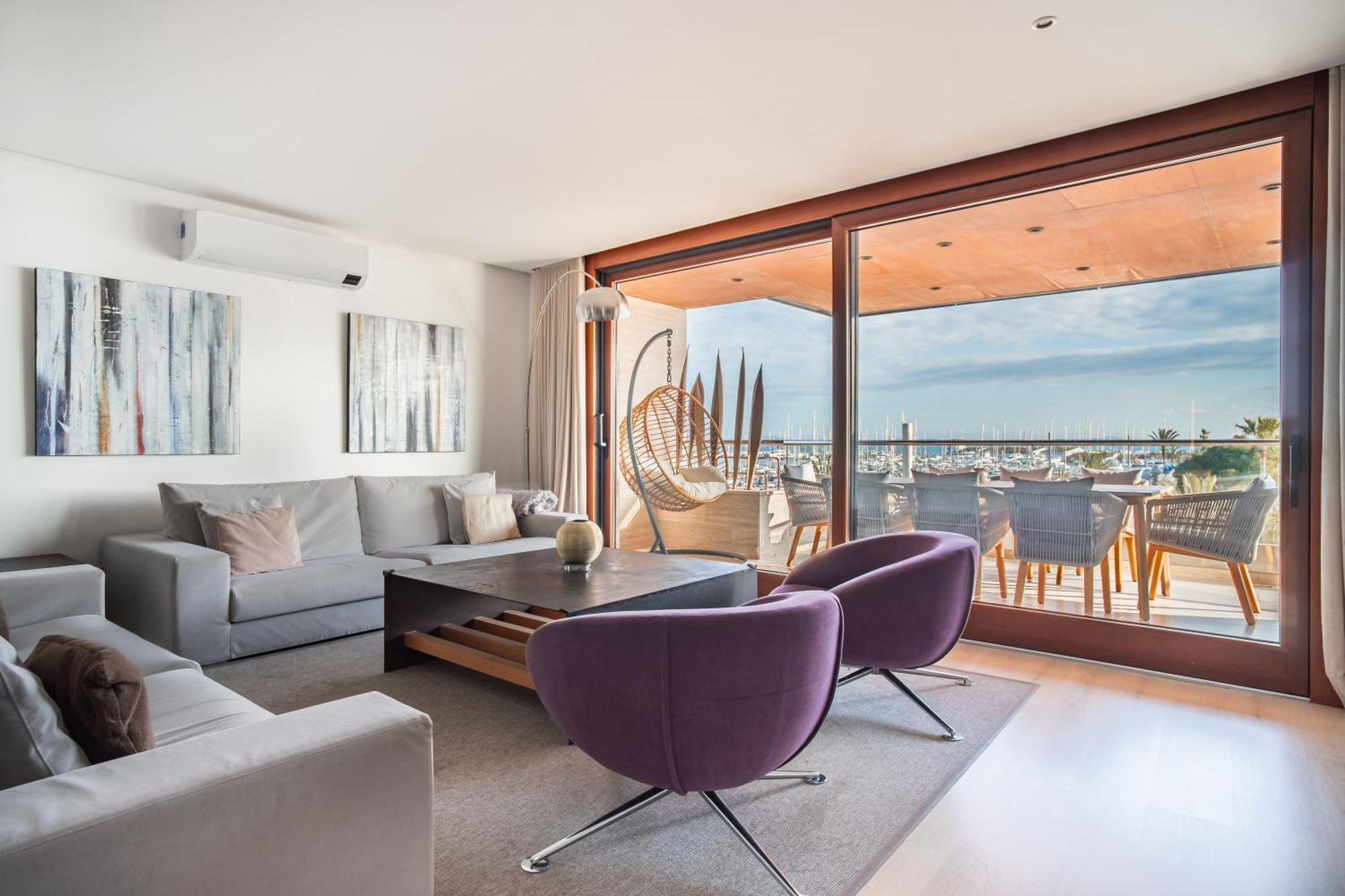 Luxury Sea View Apartment In Puerto De Alcudia Exteriör bild