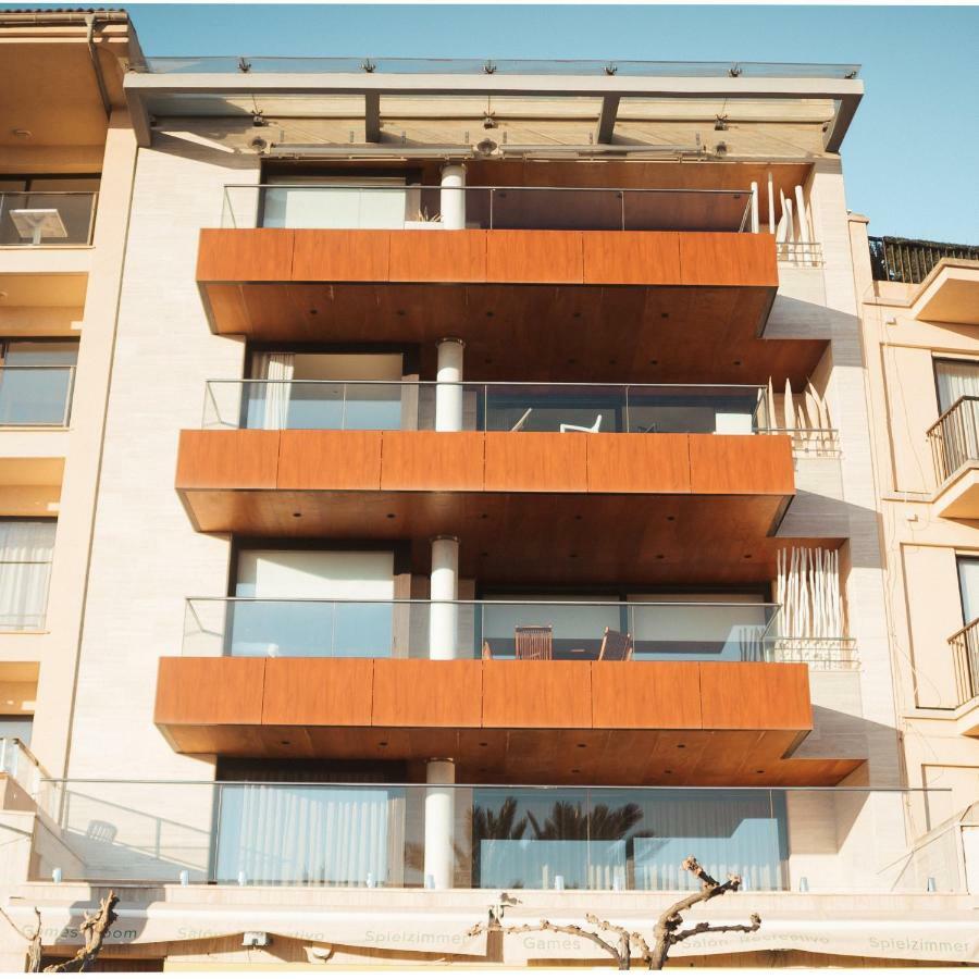 Luxury Sea View Apartment In Puerto De Alcudia Exteriör bild